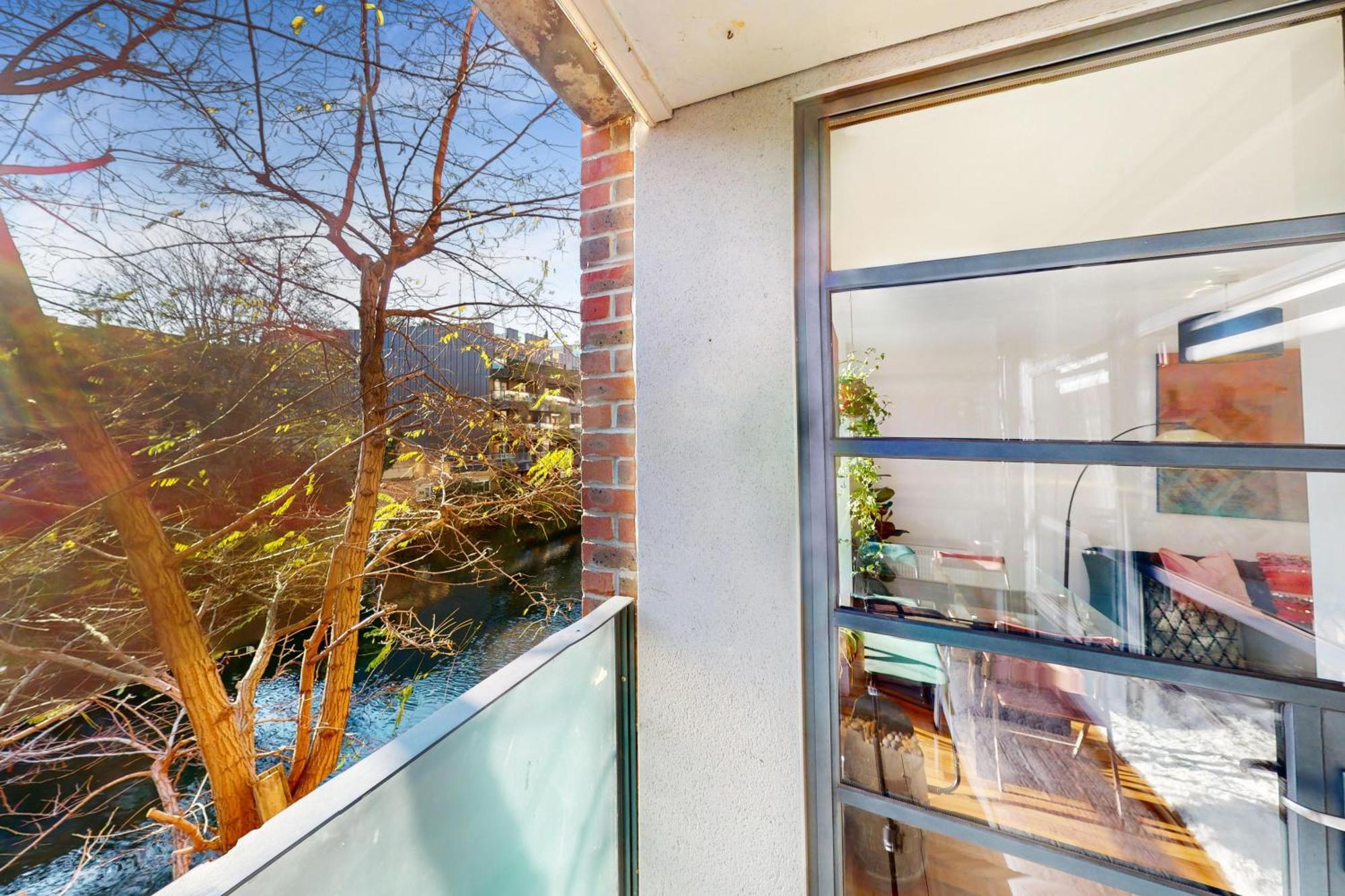 Spacious 2br With Private Balcony On Regent's Canal Apartament Londra